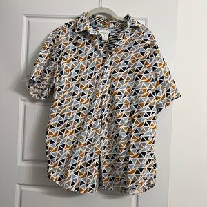 NWOT denim & flower Ricky Singh geometric print button down size large.